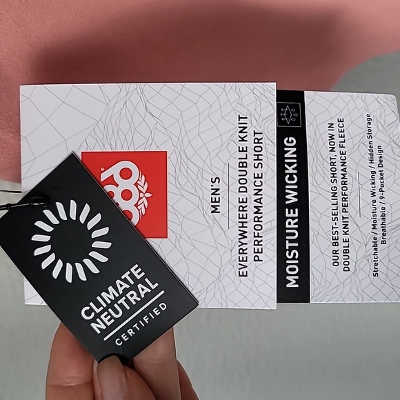 NWT 686 Everywhere Double Knit Performance Shorts, Size XLarge, Color Rosette - Picture 12 of 15